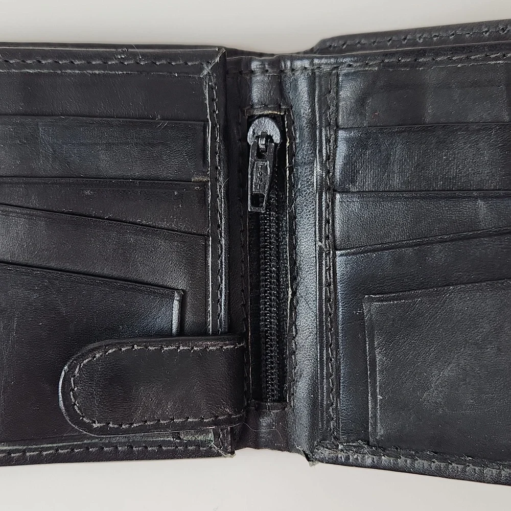 Leather Wallet With Flip Out ID Holder, Handcrafted